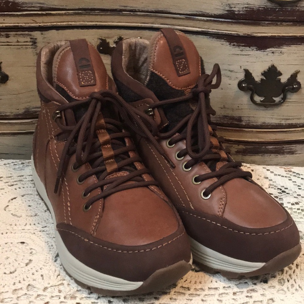 Earth Journey boots